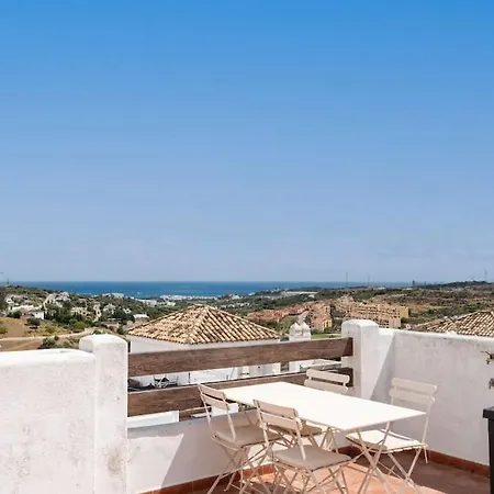 Duplex Penthouse With Sea Views * Estepona