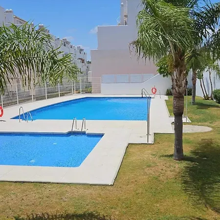 Luxury Penthouse Rooftop Sea & Golf Views Ferienhaus Estepona